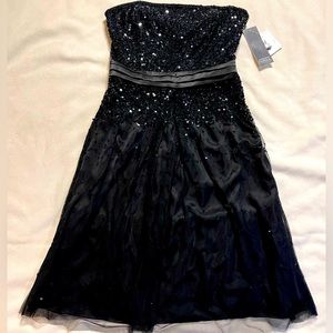 Adrianna Papell | Dresses | Adrianna Papell Strapless Cocktail Dress  Vampire Diaries | Poshmark